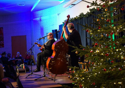 Voller Saal, volle Stimmung: 8 to the Bar